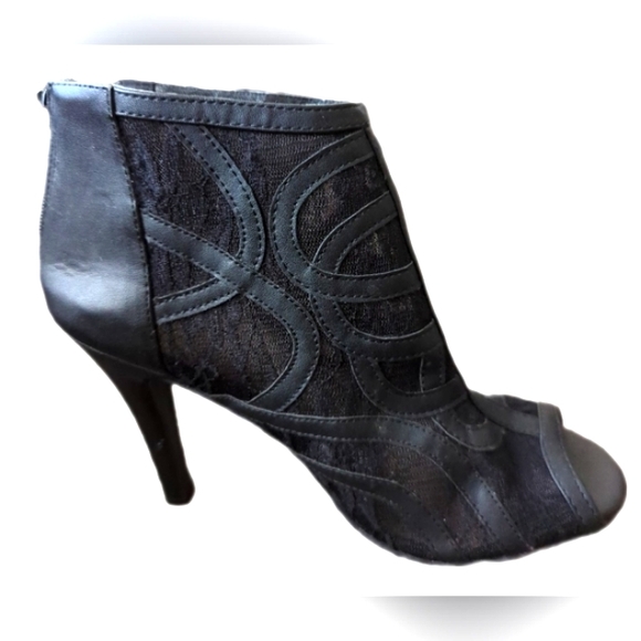 LANE BRYANT BLACK MESH 4" HEEL OPEN TOE SHOES SZ 9W - Picture 2 of 6